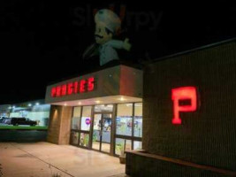 Pudgie's Pizza And Sub Shops outside