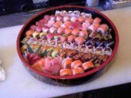 Sushi Palace food