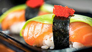 Daruma Sushi Parlamento food