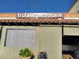 Truland Burgers Greens outside