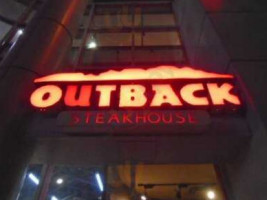 Outback Steakhouse Las Vegas Showcase Mall inside