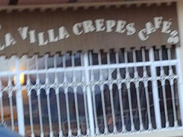 La Villa Crepes Café outside