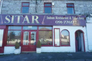 Sitar Indian outside