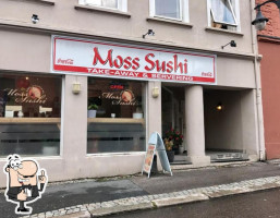 Moss Sushi menu