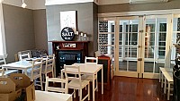 De Salt Cafe inside