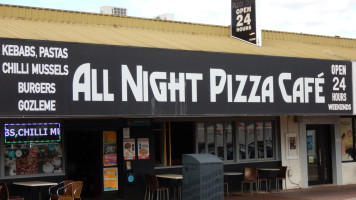 All night pizza cafe inside