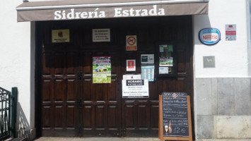Sidreria Estrada inside