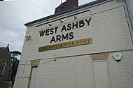 West Ashby Arms outside