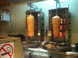 Navàs Doner Kebab inside