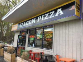 Falcon Pizza inside