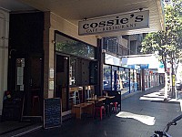 Cossies Cafe inside