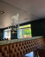 Black Horse Pub inside