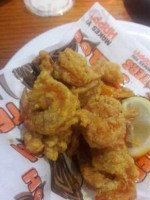 Hooters Of King Of Prussia food