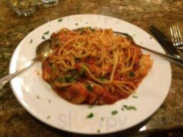 Antonio's Cucina Italiana food