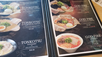 Hakata Ikkousha Tonkotsu Ramen food