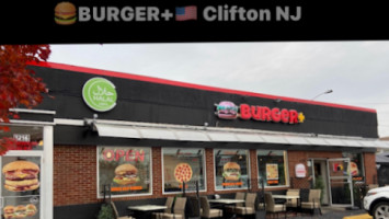 Burger+ Clifton Nj 100% Halal Old Burgerim) inside
