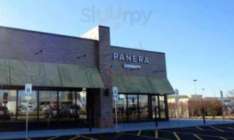 Panera Bread outside