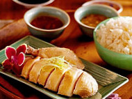 Hong Kee Villa Hainanese Delicacy Hóng Jì Shí Jiā Hǎi Nán Jī Fàn Clementi 448 Market Food Centre (whyq) food