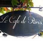 Le Cafe de Paris inside