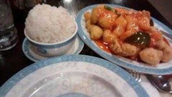 Chen's Chinese Cusine food