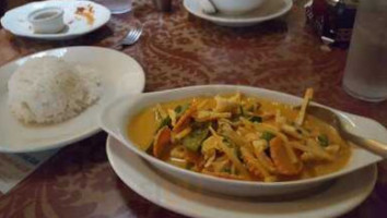 Golden Chopstix Vietnamese Thai food