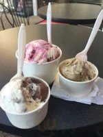 Mission Street Ice Cream And Yogurt food