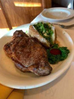 Walter's Steakhouse food