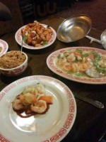 Golden Hunan Lounge food