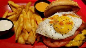 Red Robin Gourmet Burgers food