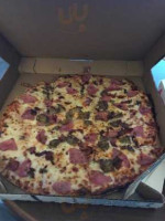 Domino's Pizza food