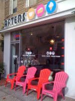 Afters Cafe outside