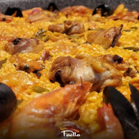 Tasty Paella Catering food