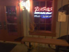 Rooster's Restaurant Bar outside