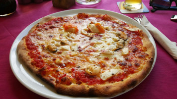 Pizzeria Alpenblick Plaus food