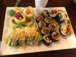 Sushi Siam food