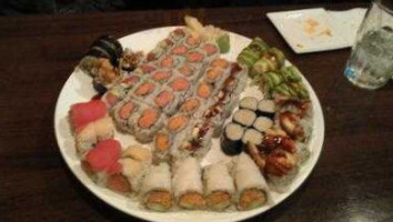 Sushi X Lounge food
