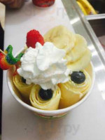 Yoyo Ice Cream food