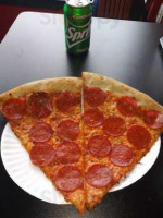 Napolitano's Pizza food