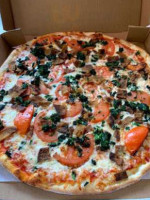 Hollywood Pizza Deli food