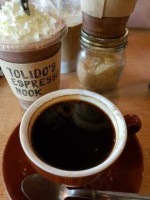 Tolido's Espresso Nook food