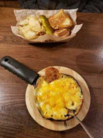 MACS Macaroni And Cheese Shop food