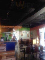 Los Magueyes Mexican inside