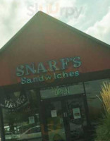 Snarf's Sandwiches outside