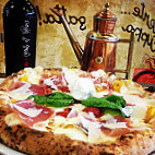 Pizzeria La Smorfia Salerno food