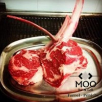 Moo Bar & Grill food