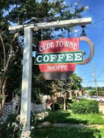 Olde Towne Coffee Shoppe inside