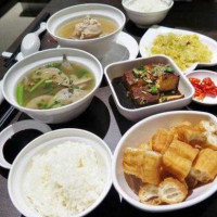 Tuan Yuan Pork Ribs Soup food