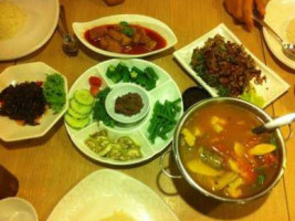 Inle Myanmar food