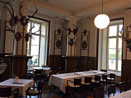 Ludwigsluster Schloss-cafe inside