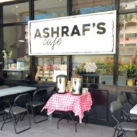 Ashraf's Cafe inside